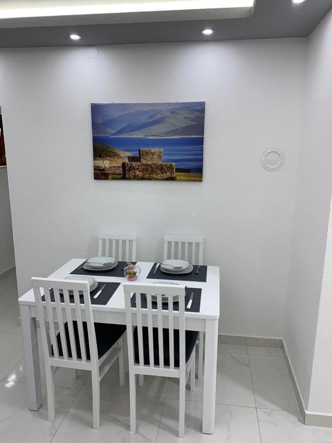 Apartman Jovana Bileća Exteriör bild